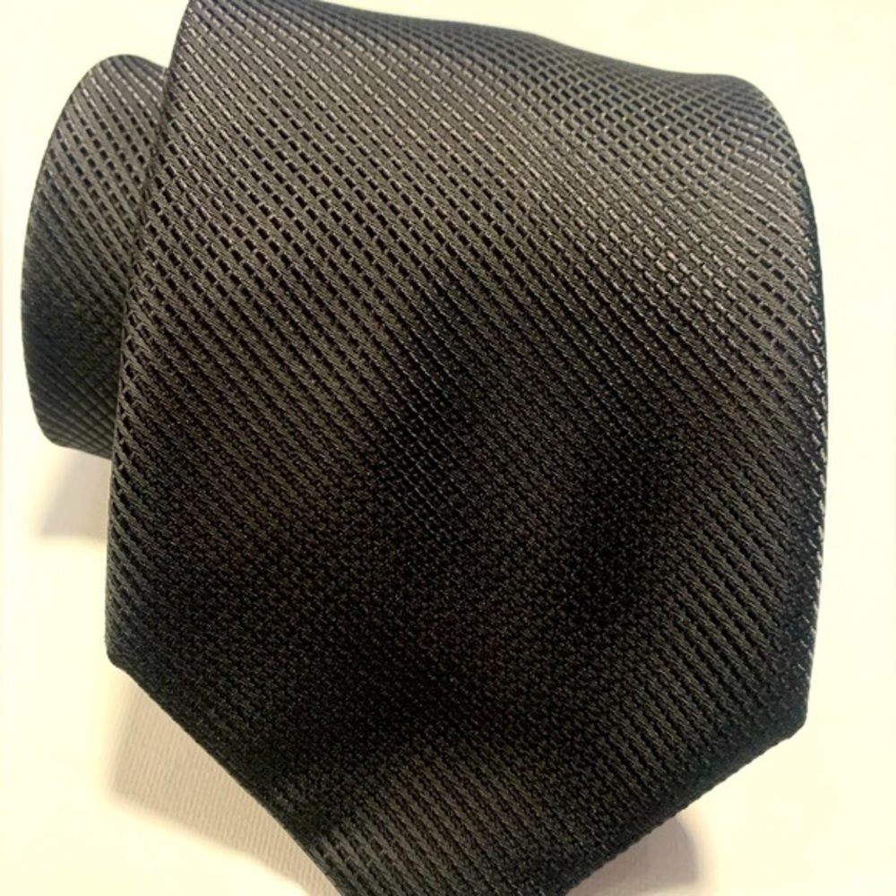 Black Tie, 3.5”